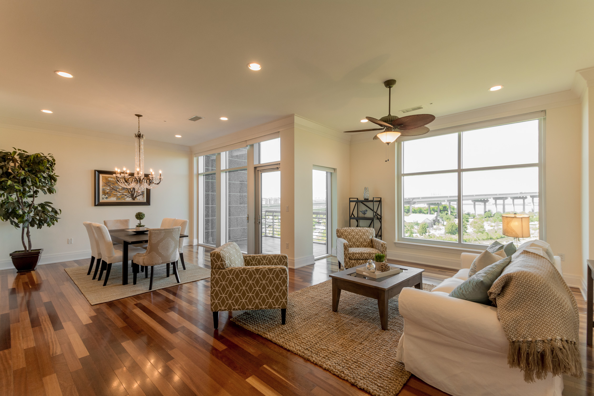 252 Cooper River Living